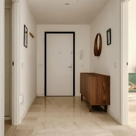 Apartman Joivy Beautiful And Modern With 2 Balconies *