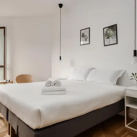 Joivy Beautiful And Modern With 2 Balconies Apartman Milánó