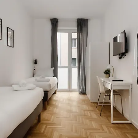 Apartman Joivy Beautiful And Modern With 2 Balconies *