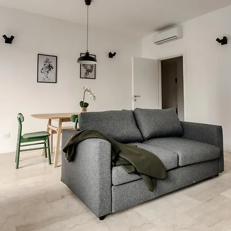 Apartman Joivy Beautiful And Modern With 2 Balconies