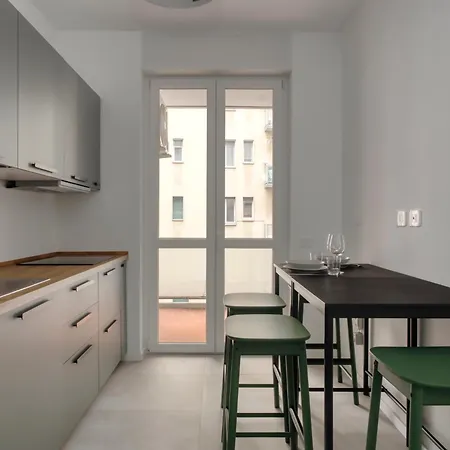 Joivy Beautiful And Modern With 2 Balconies * Mailand