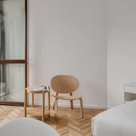 Joivy Beautiful And Modern With 2 Balconies Mailand